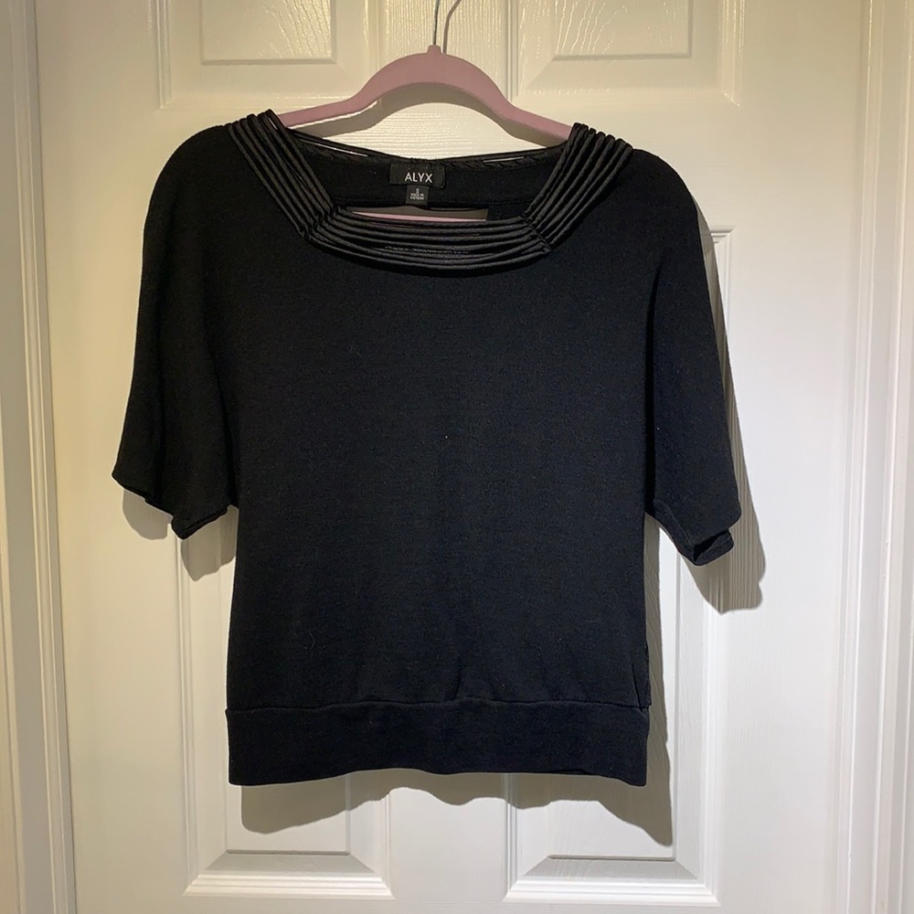 Alyx black top